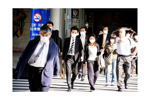<a href="/economy-business-and-finance-news/abenomics-misdiagnosis-for-japans-economic-problem.17-05.html">Abenomics – A Fatal Misdiagnosis Of Japan’s Real Problem?: Marc Chandler</a>