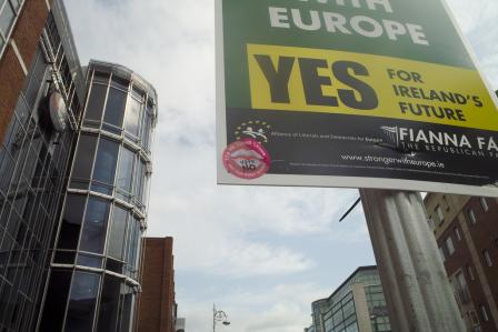 Euro Debt Roils Global Bond Markets, Domestic Politics