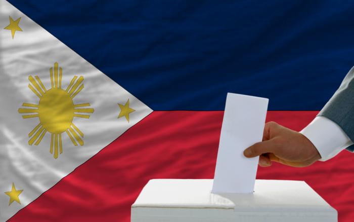 A Philippines-China-US triangle could relieve regional tension. A Philippines-China-US triangle could relieve regional tension.