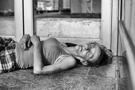 Rich Nations, Poor People: The Cause of Rising Poverty In The Western World Rich Nations, Poor People: The Cause of Rising Poverty In The Western World