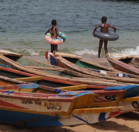 Island in Senegal Kept "Afloat" by Wages from Spain 