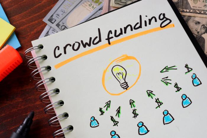 Crowdfunding reached the mainstream, but didn't leave big risks behind. Crowdfunding reached the mainstream, but didn't leave big risks behind.