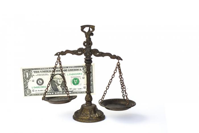 Dramatic market moves exemplify investor anxiety. Dramatic market moves exemplify investor anxiety.