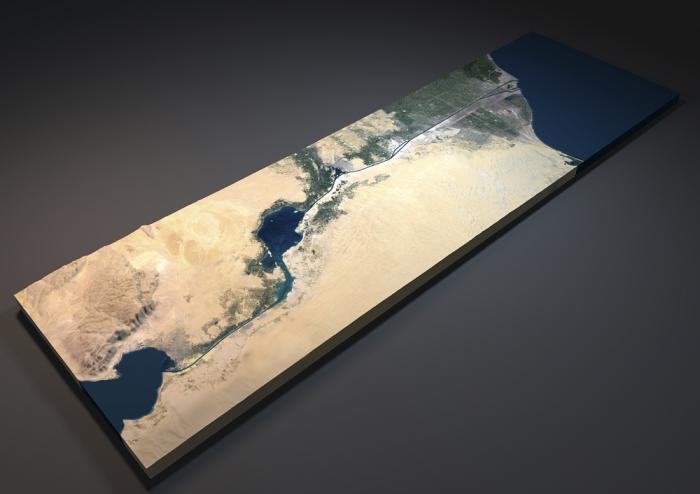 The new Suez Canal should reduce wait times and increase passages. The new Suez Canal should reduce wait times and increase passages.