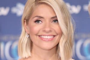 British Bitcoin Profit - Holly Willoughby