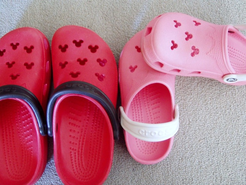 crocs slippers