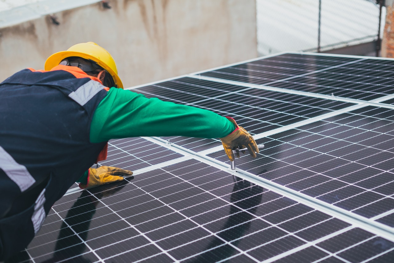 best solar stocks to buy in November