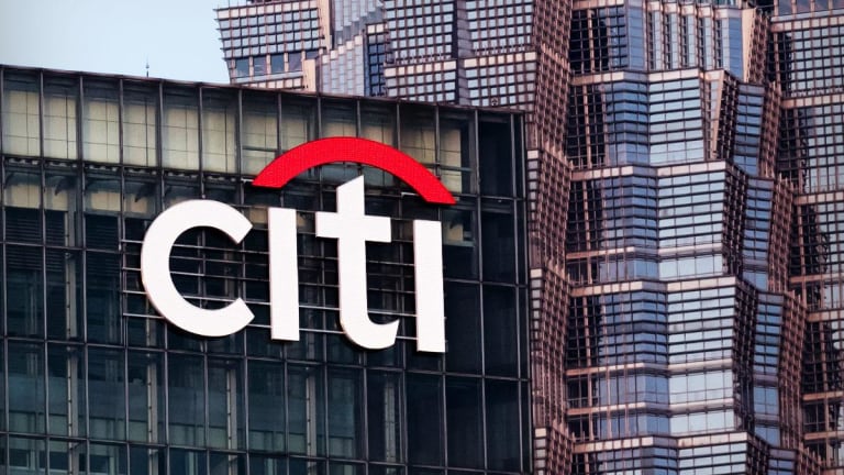Citigroup CEO says there is no credit crisis despite the failure of US banks