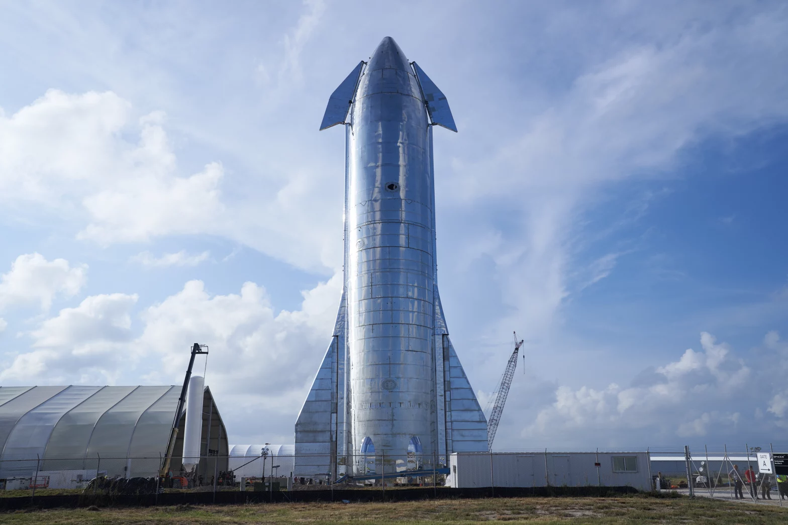 SpaceX obtains a license to launch Starship rocket to orbit