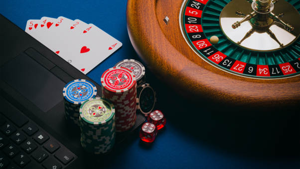 Image of a spinning wheel with colorful chips