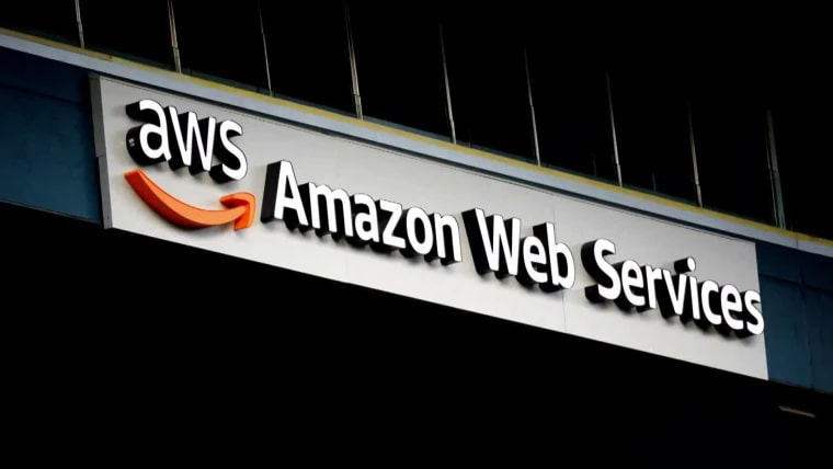 Amazon Web Services Outage Disrupts Services, but Ethereum Network Stays Strong
