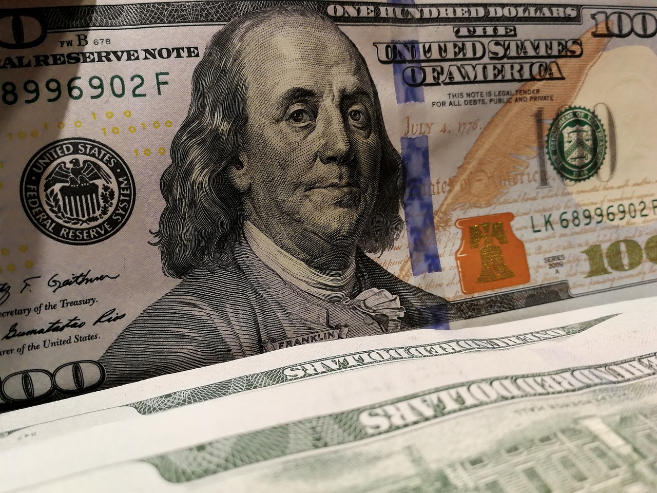 US Inflation Slows Down to 4% in May, Boosting Wall Street and Building Anticipation for FOMC Meeting as Interest Rates Expected to Remain Steady - Vimarsana News