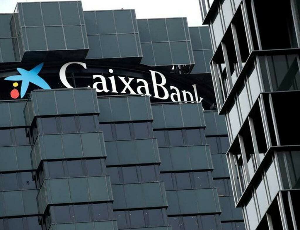 CaixaBank Offers Cross-Border Payment Wallets Through FXWallets