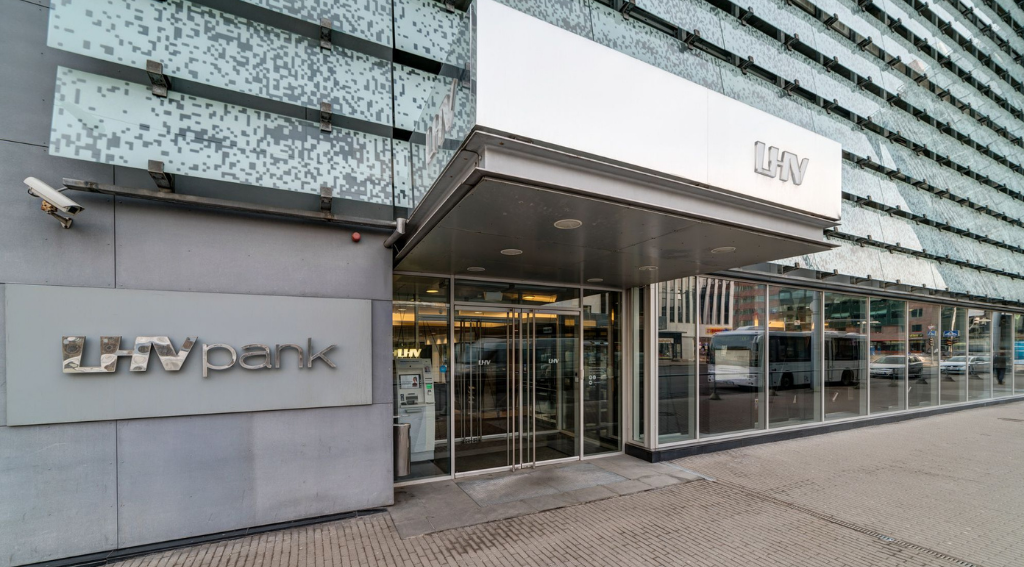 LHV Bank teams up with Raisin UK move into the personal savings market