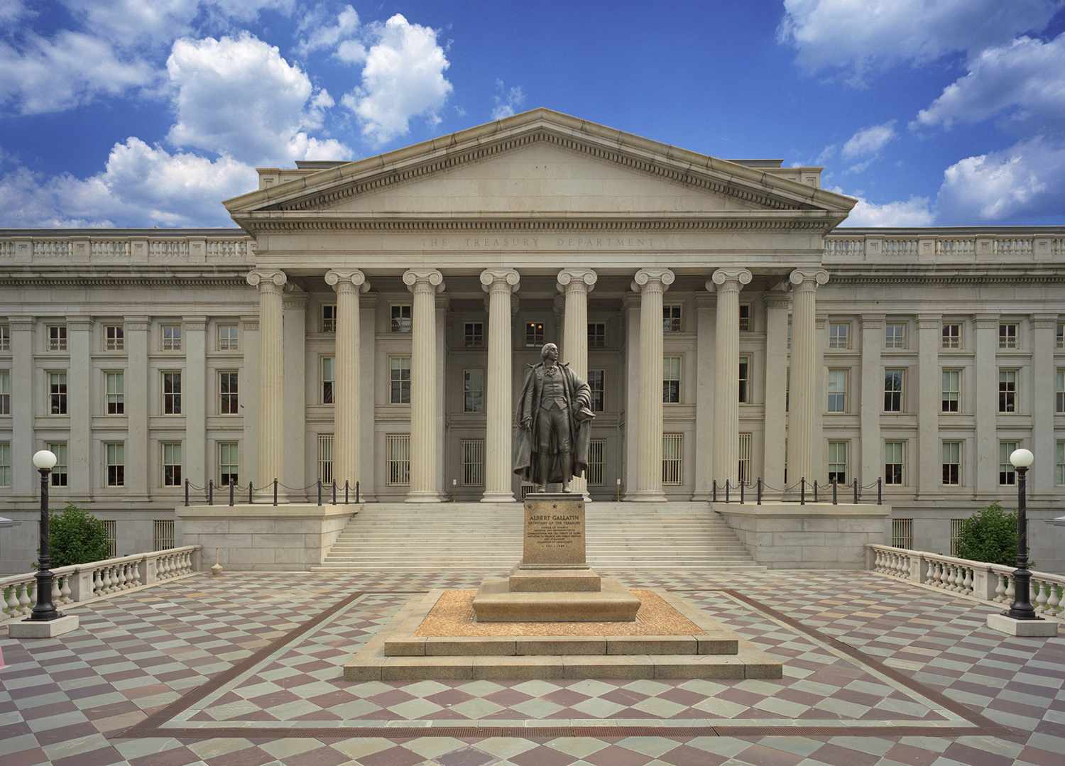 US Proposes New Guidelines For Brokers To Boost Tax Compliance