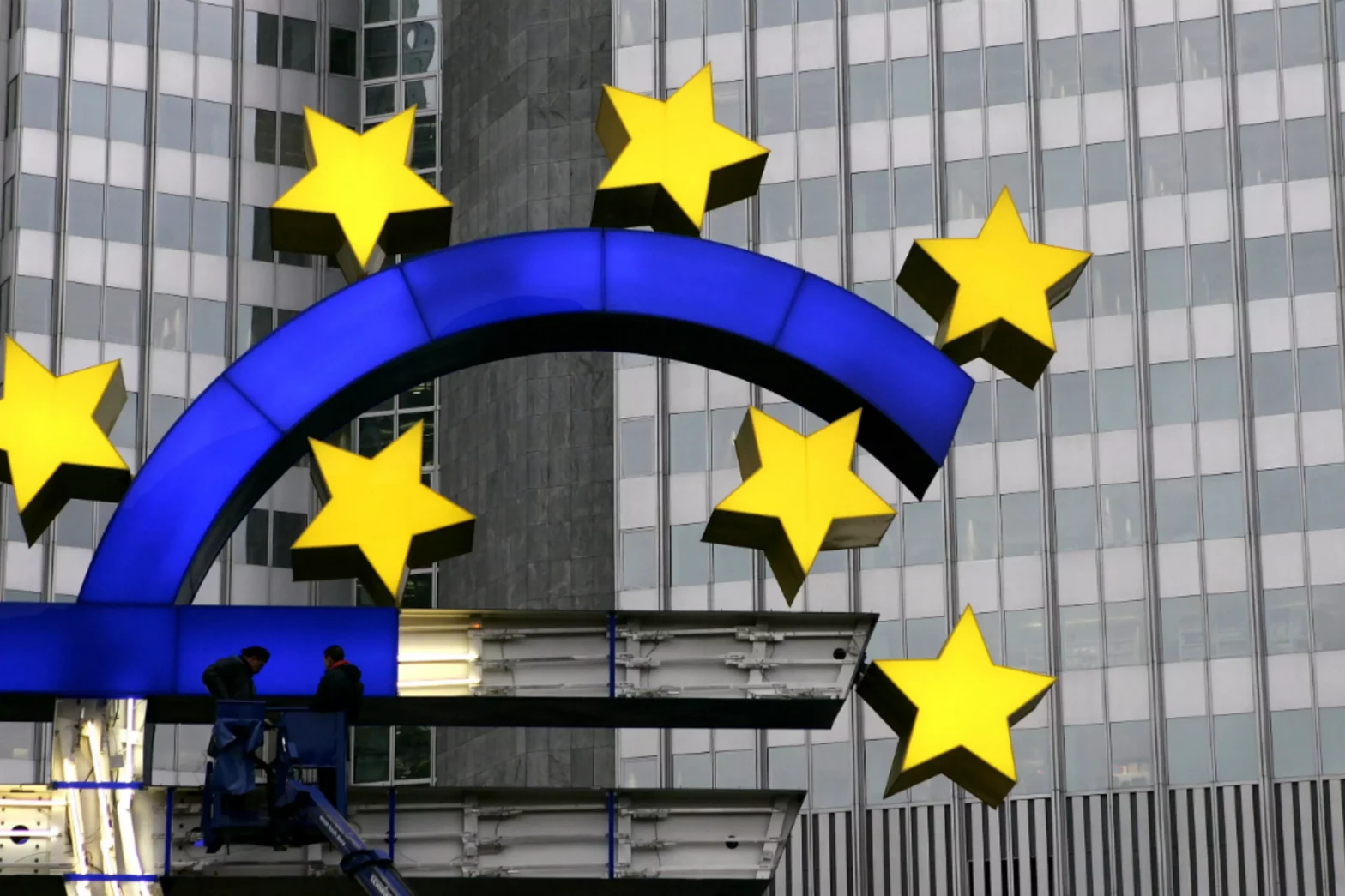 European Central Bank is exploring the use of ChatGPT-like AI technology