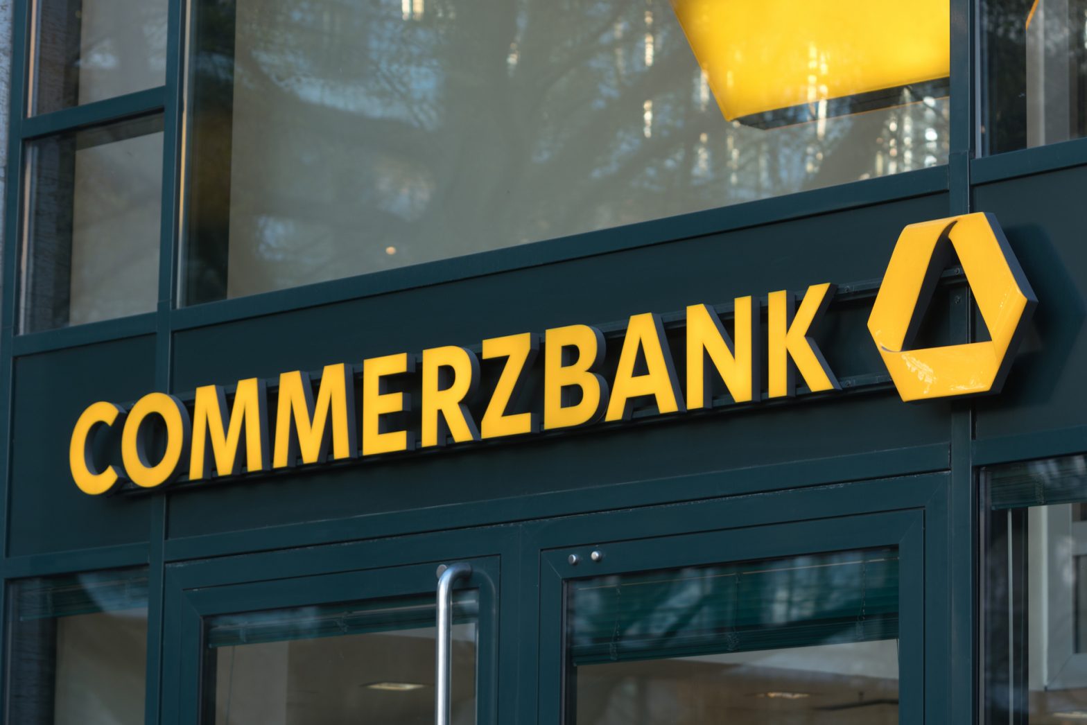 Commerzbank and Tenity join forces to launch a joint innovation accelerator for sustainable finance